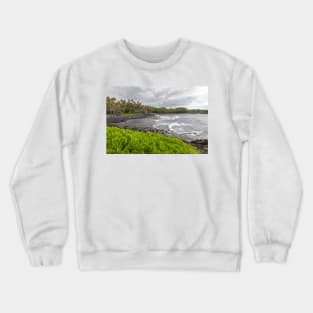 Black Sand Beach, Hawaii, USA (C044/3121) Crewneck Sweatshirt